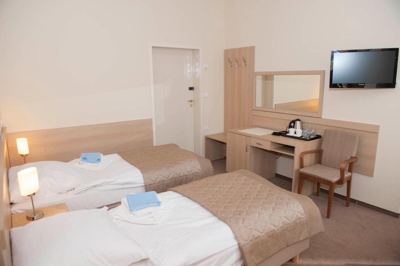 Dom Zdrojowy Aparthotel Jelenia Gora Luaran gambar