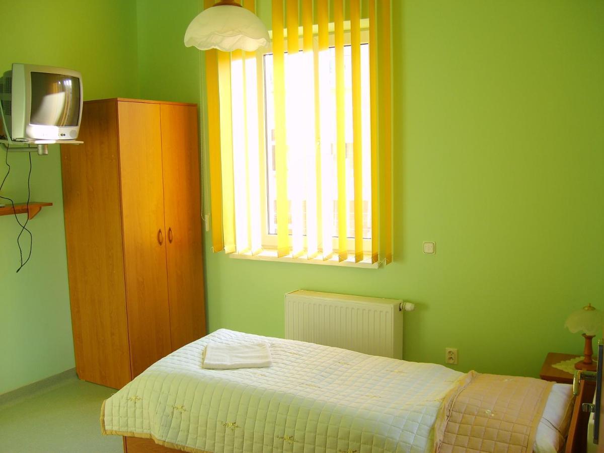 Dom Zdrojowy Aparthotel Jelenia Gora Luaran gambar