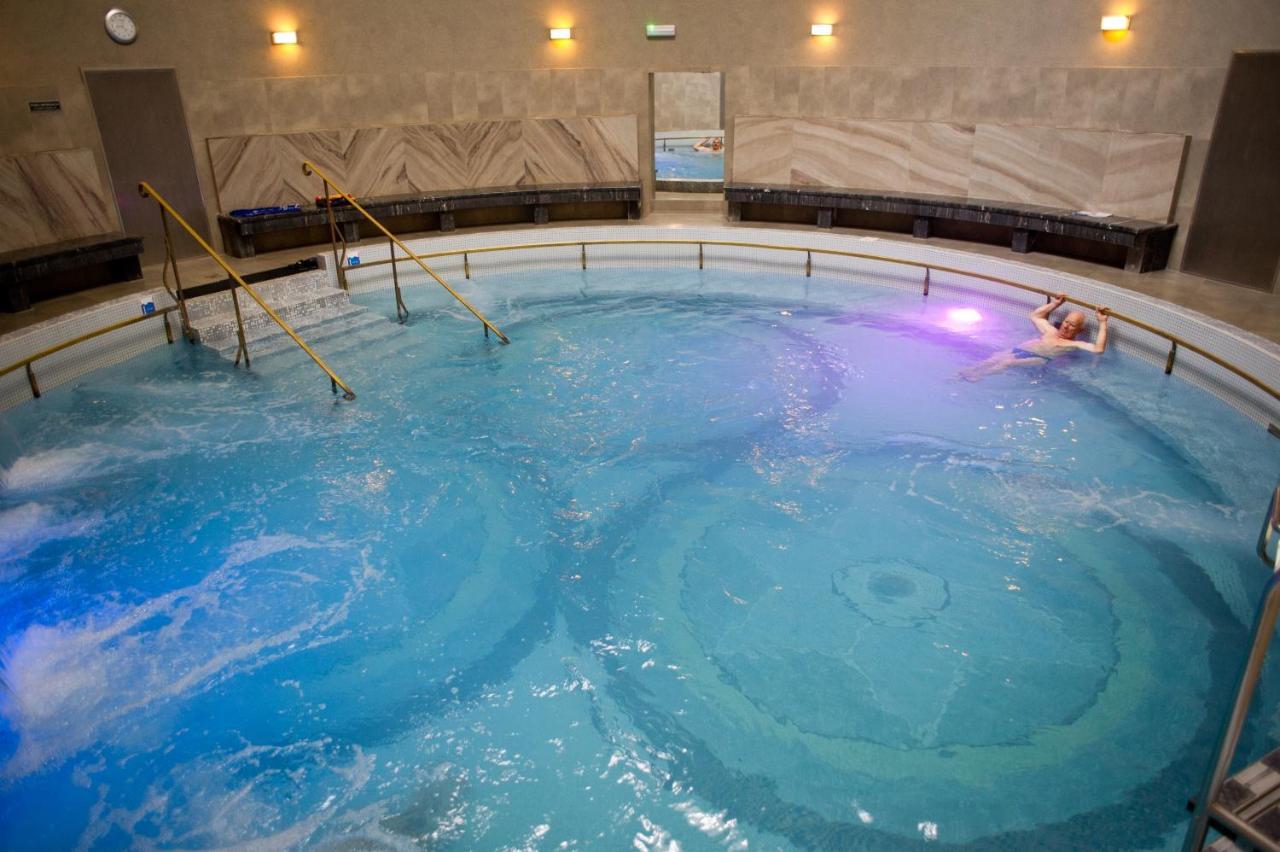 Dom Zdrojowy Aparthotel Jelenia Gora Luaran gambar