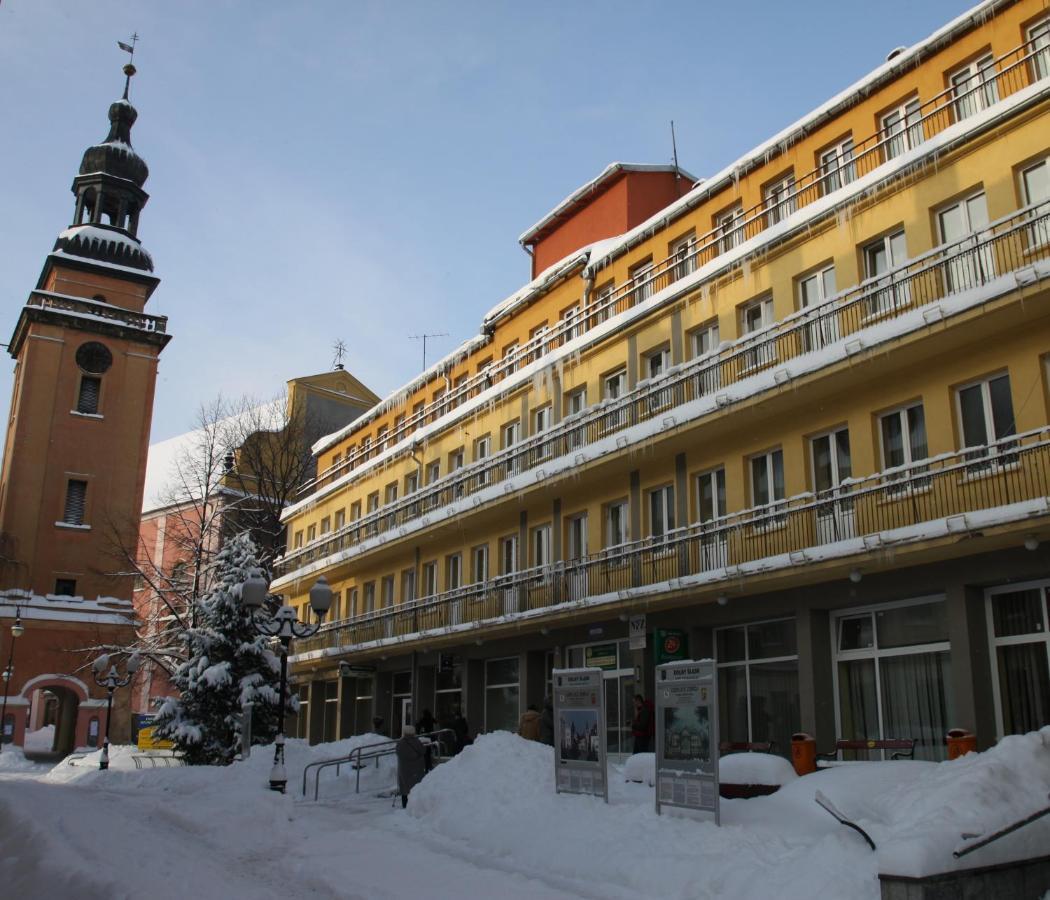 Dom Zdrojowy Aparthotel Jelenia Gora Luaran gambar