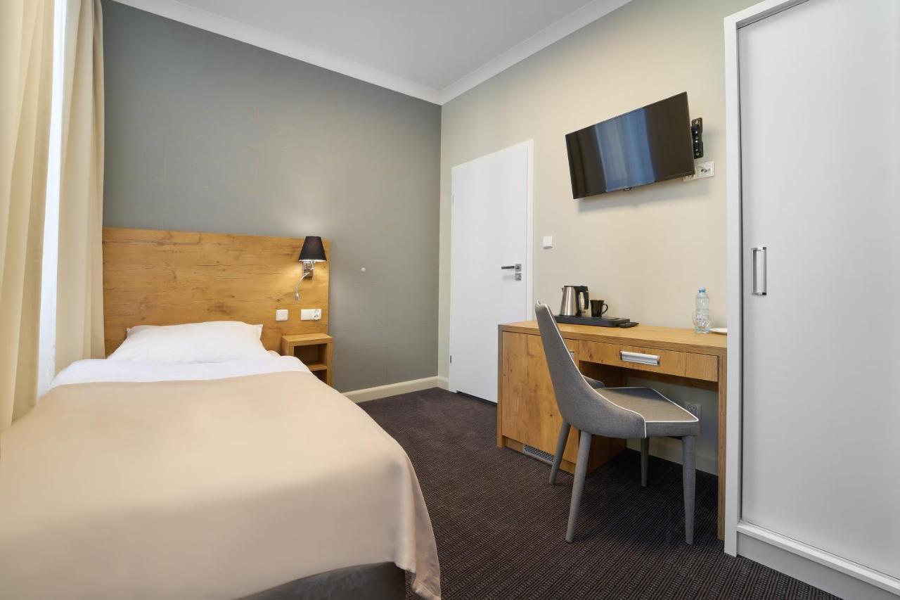 Dom Zdrojowy Aparthotel Jelenia Gora Luaran gambar